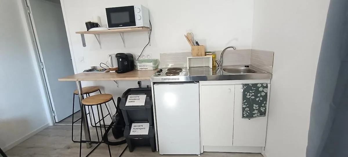 Chambre Avec Kitchenette Évran 0*,  Franciaország