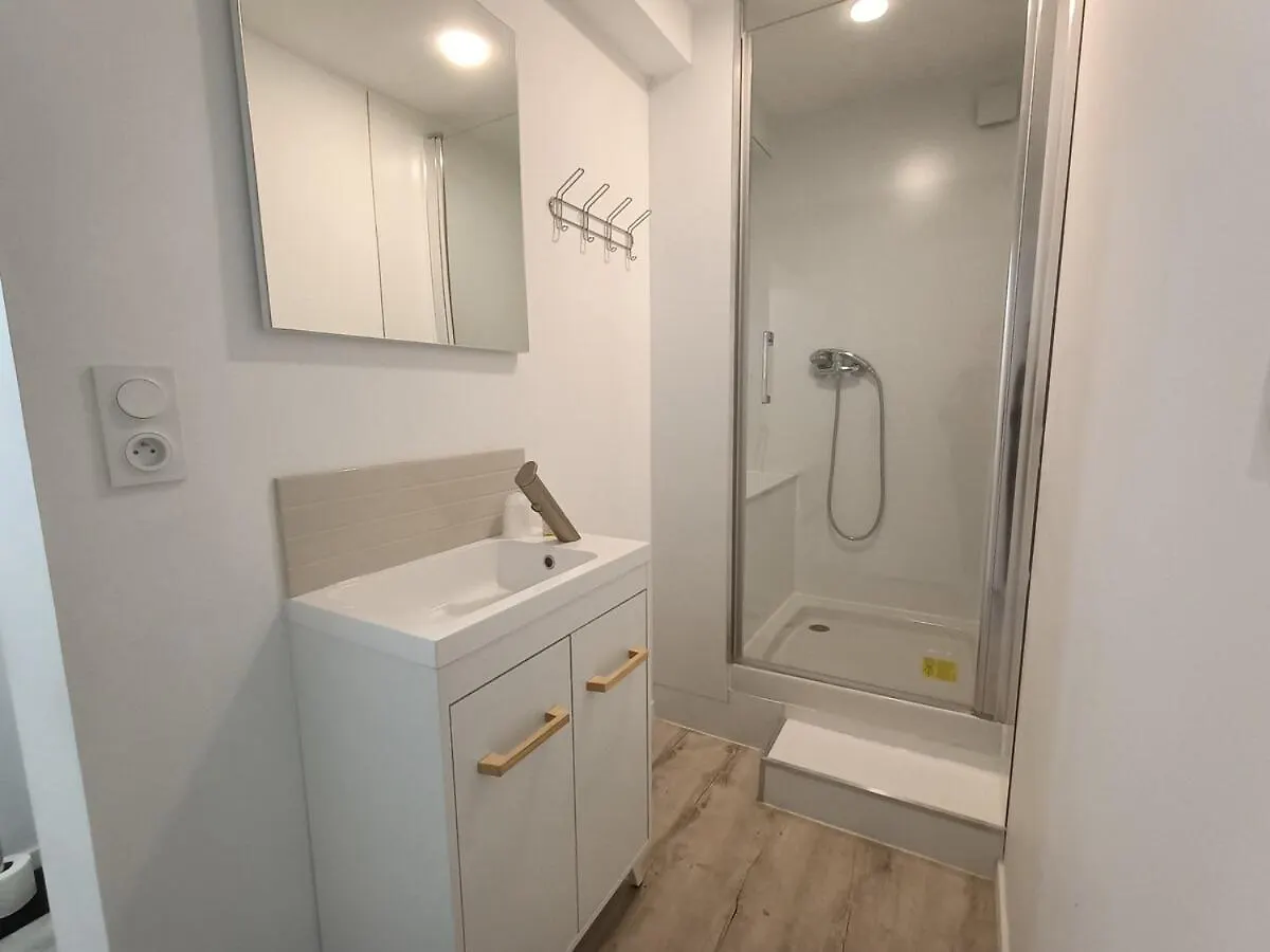 Apartman Chambre Avec Kitchenette Évran